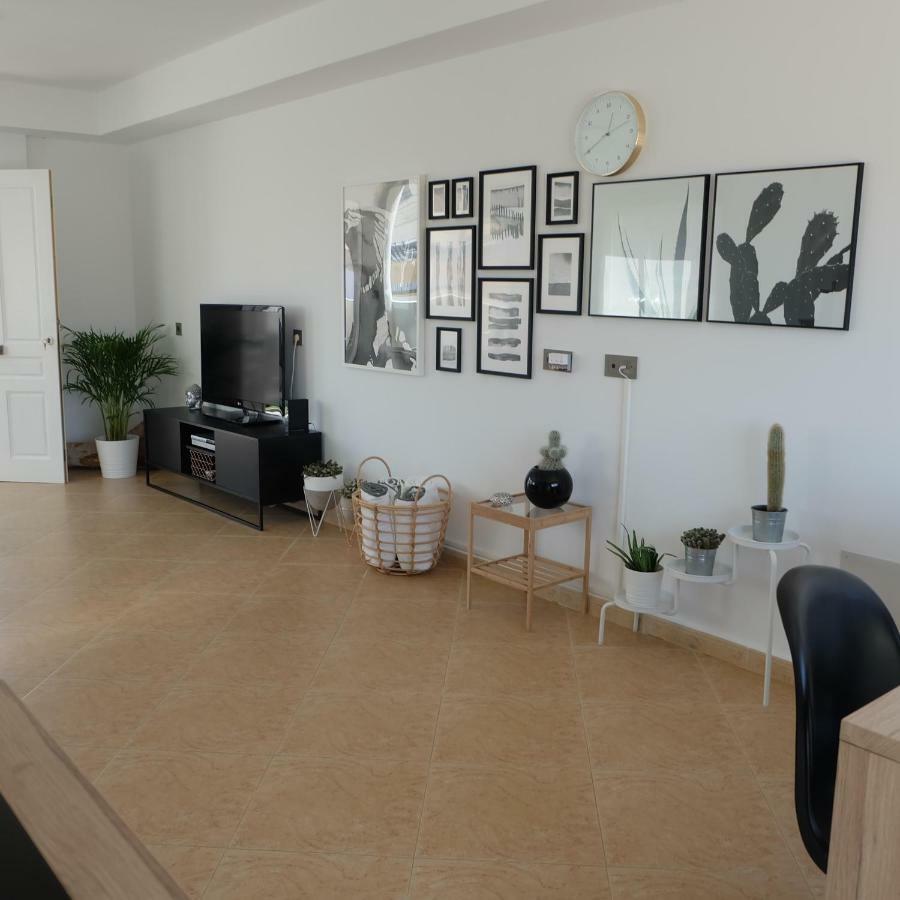 فيلا Ebli House سان ميجيل دي ساليناس المظهر الخارجي الصورة